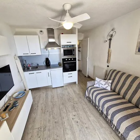 Le Carlton - 2 Pieces 4 Couchages Port Leucate. Ref: 2car_218c Mae-5171 Apartamento